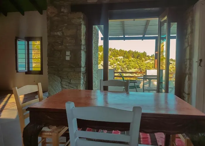 Сasa de vacaciones Petradi House